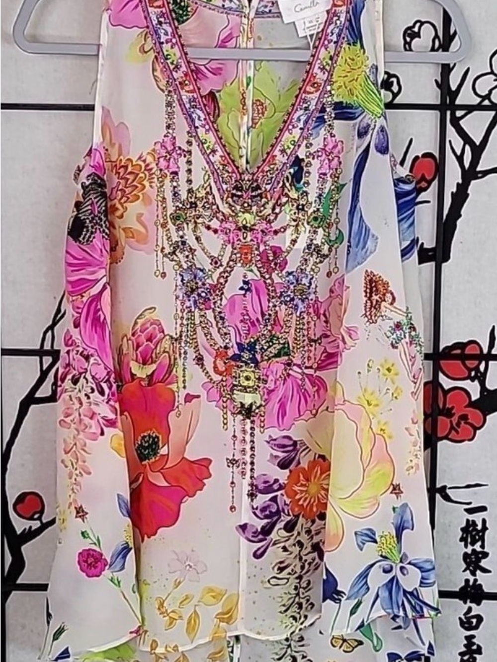 Camilla NWT Fairy Gang V Neck Button Back 100% Silk Top - Picture 6 of 13